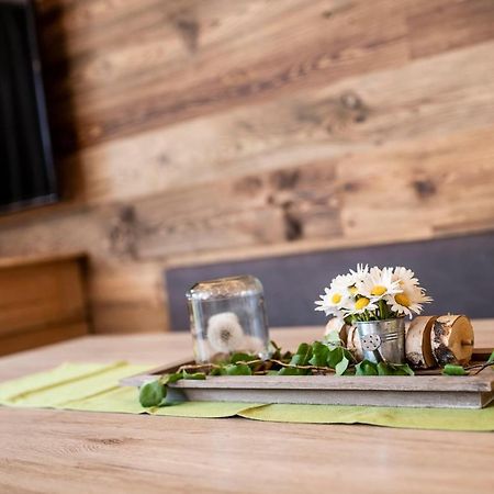 Unterlutaschg-Chalet Appartement Am Hof Slingia Экстерьер фото